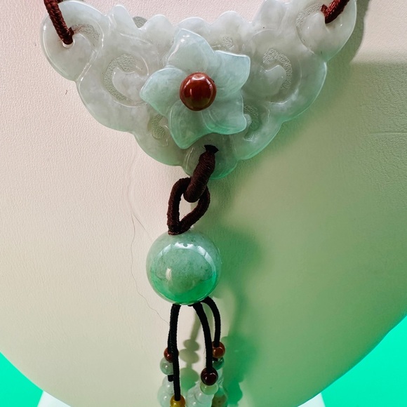 Elegant Jade Green Double-strand Necklaces. Each is Adjustable - Picture 3 of 10